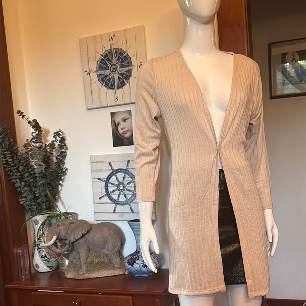 NWT northern reflections size small Beige Ribbed Open Cardigan